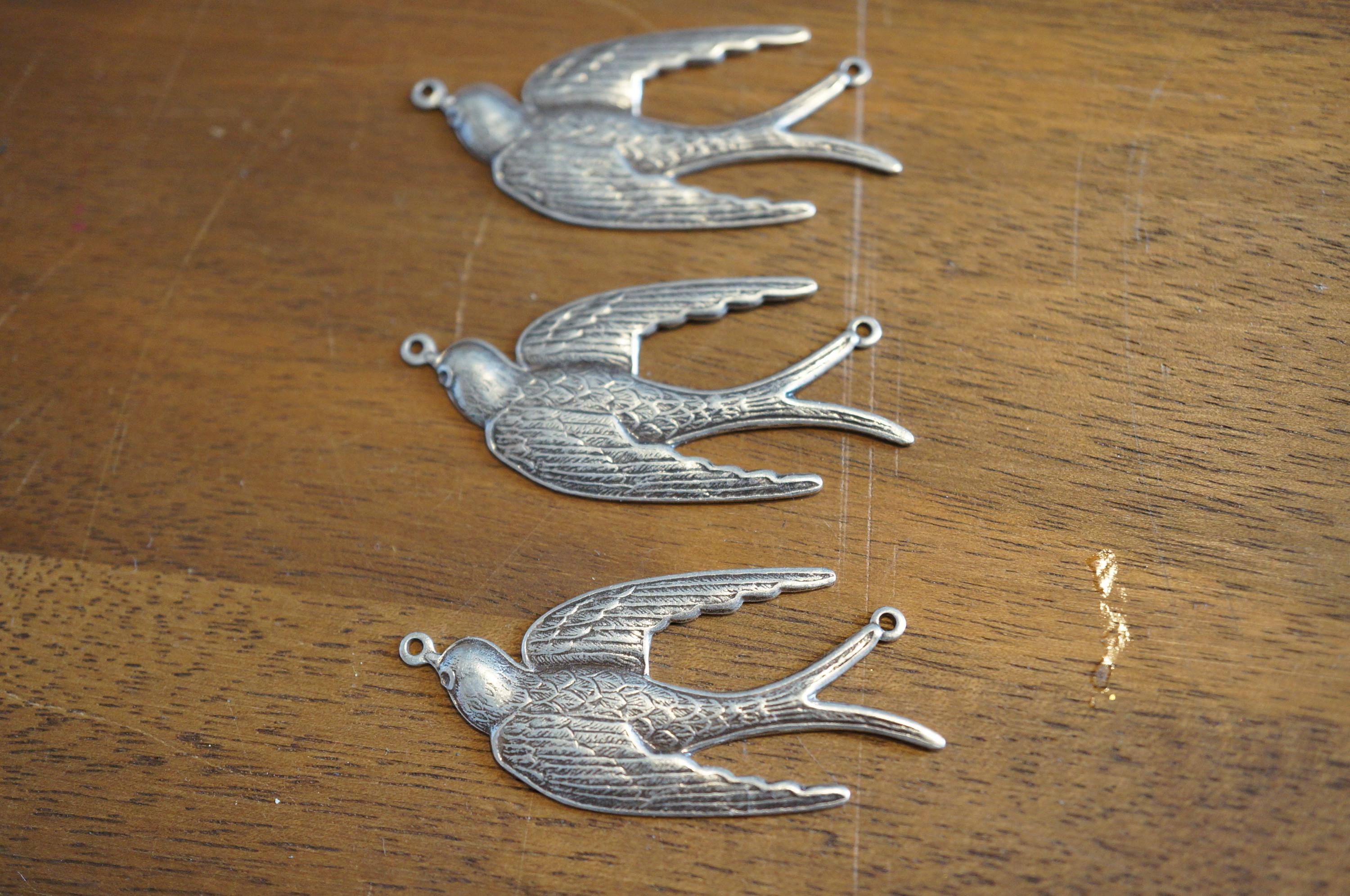 Ihr Fachhandel für Schmuckzubehör 2 Kiltnadeln mit Ösen in silberfarben platiniert, 5 cm lang · · DIY Schmuck Zubehör · Versandkostenfrei ab 60