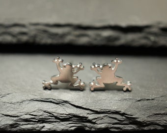 Frog stud earrings