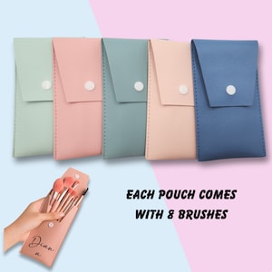 Mini bolsa de maquillaje personalizada única con juego de pinceles para damas de honor o regalo de viaje