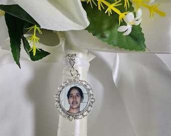 Pendentif personnalisé à breloques bouquet commémoratif pour mariages et occasions spéciales
