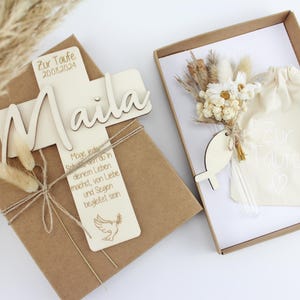 Geschenkset zur Taufe, Taufkreuz mit Namen aus Holz, Geschenkidee zur Taufe