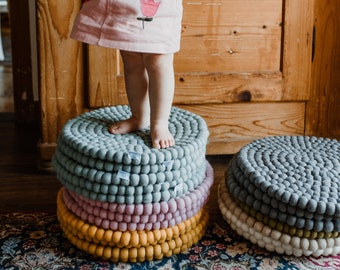 Zitkussen, 18 kleuren 40 cm, eerlijk en kwalitatief hoogstaand balkussen, handgevilt stoelkussen, vilten kussen, merinowol, naturel,