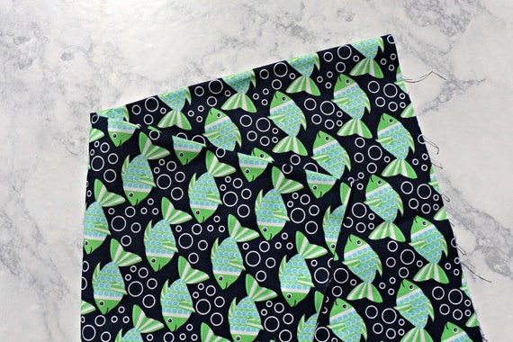 Fish with Bubbles Themed Fabric// Fat Quarter Precut Fabric// | Etsy