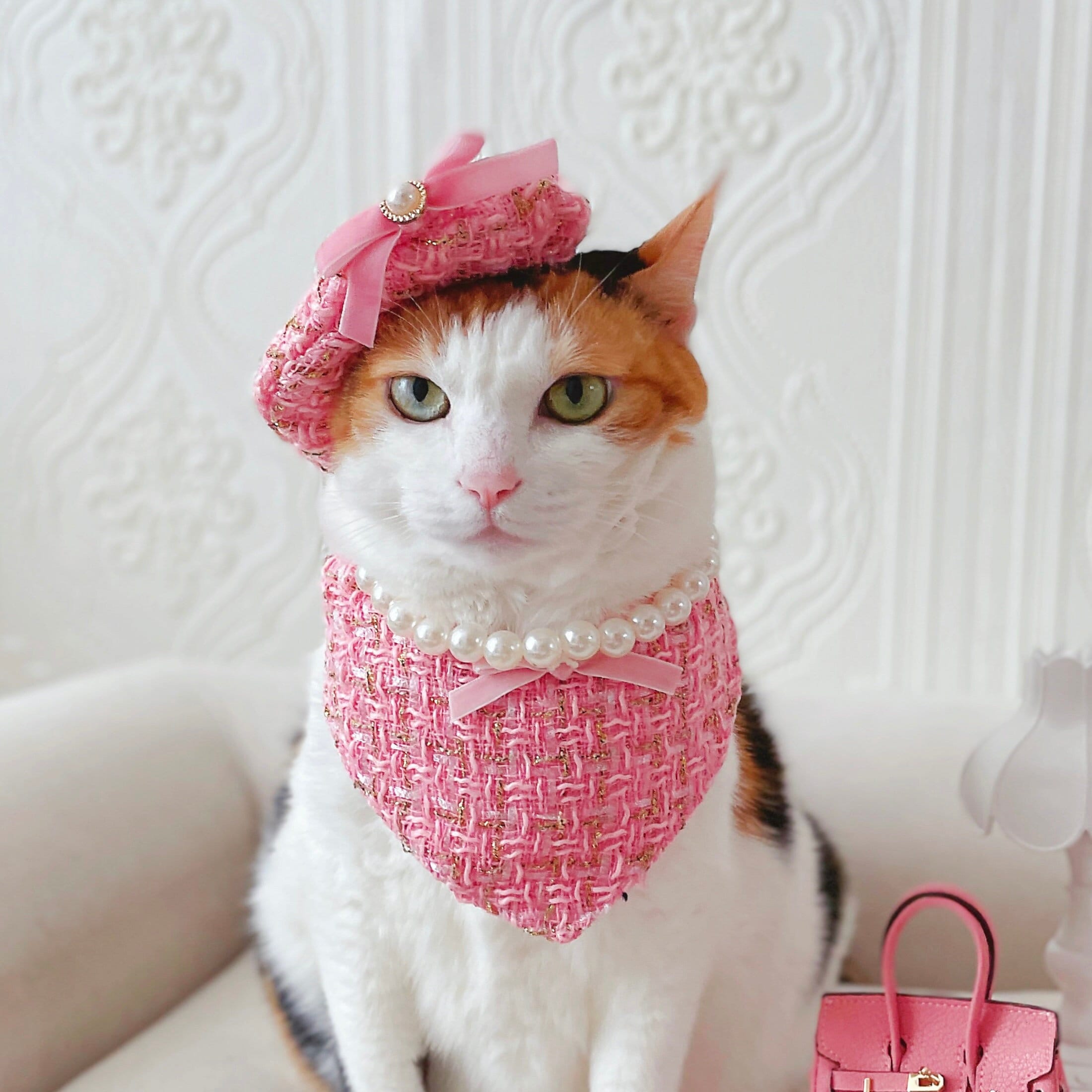 Chirimen Cat Collar with Clover Bell (Pastel Pink)