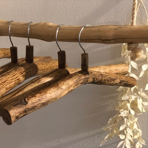 Kleiderbügel aus Stämmen & Ästen / Holzkleiderbügel / Upcycling - Recycling