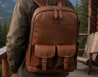 Mochila personalizada em couro legítimo, para laptop de 15 polegadas, ideal para trilhas e caminhadas. Presente perfeito para colegas, presente de Natal, presente para ele ou para o Dia dos Pais.