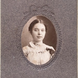 Vintage Fotografie, DIGITAL DOWNLOAD, alte Fotografie, antike Kabinett Karte, junge frau, Vintage Porträt Fotografie, einzigartiges Porträt Foto