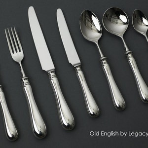 BaguetteTraditional Style 44 piece place setting (20 year Silver Plated)