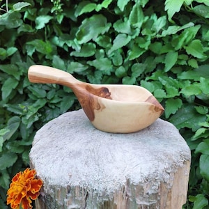 Applewood Standing Scoop – Hand Carved Wooden Cup-Shaped Spoon for Flour, Sugar, Rice