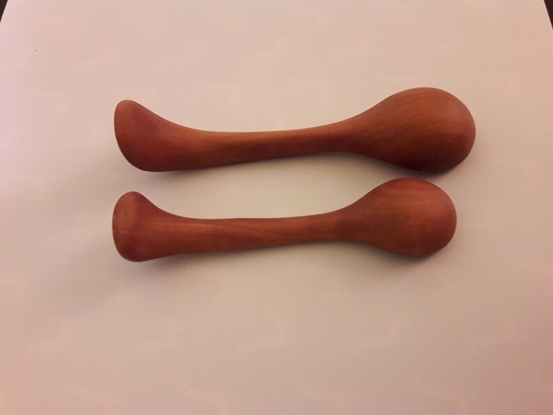handmade wood spoon Set of spoons spoon handcrafted in pear wood . wooden spoon kitchen utensil wooden spoons