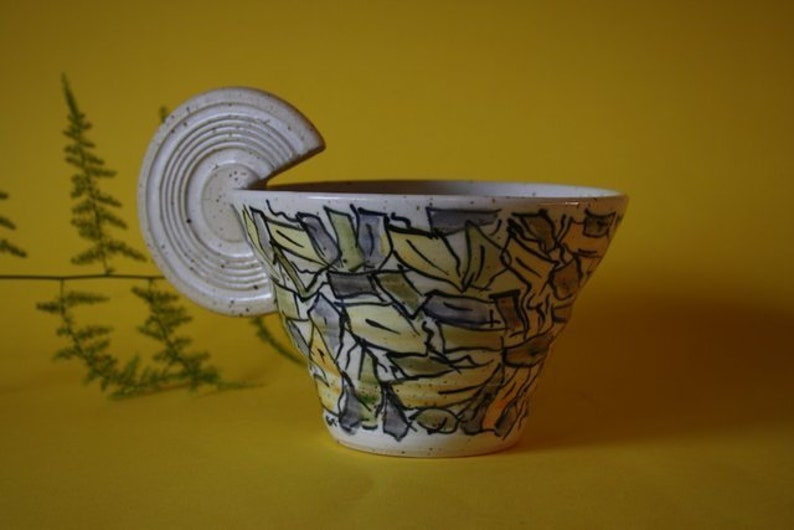 Keramik Cappuccinotasse mit Scheibenhenkel Steinzeugkeramik handbemalt Inglasurmalerei Tasse Keramiktasse Bild 1