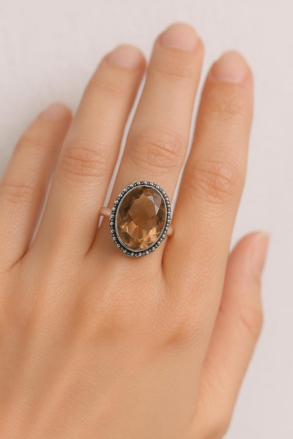 モルガナイト　silverリング モルガナイトスターリングシルバーハンドメイドリング：繊細な宝石