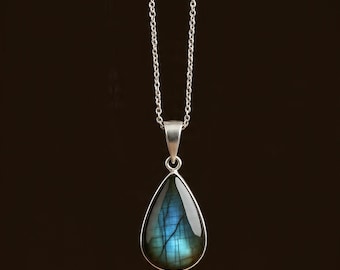 Colgante de labradorita hecho a mano: joyería de piedras preciosas de plata de ley 925