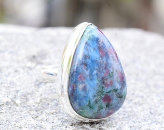 Handgemachter Kyanit Rubin Ring: Sterling Silber Edelstein Band