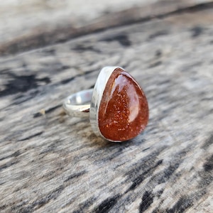 Handmade Sunstone Ring: 925 Sterling Silver Band Ring