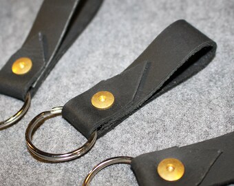 Leather keyring black