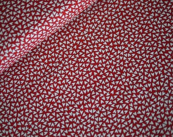 MODA patchwork fabric, ANIMAL CRACKERS, hearts red and white