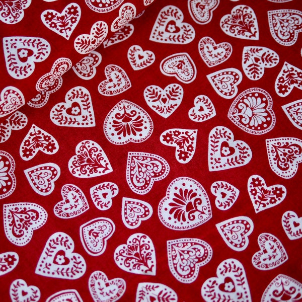 Makower patchwork fabric SCANDI hearts red-white