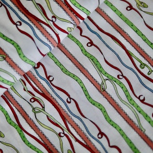 Clothworks patchwork fabric, Christmas fabric, streamers, ribbons, gift ribbon, combination fabric, sewing gift bags, cotton fabric white colorful