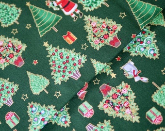 Makower patchwork fabric Merry Christmas Trees, Christmas fabric, Christmas, decorative fabric Christmas trees, gift packages, Santa Claus