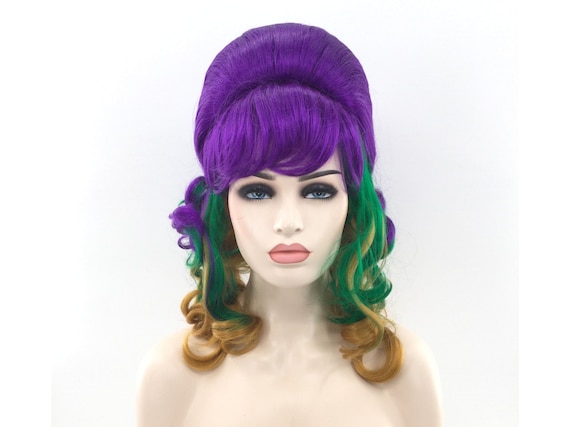 1960's CURLY LONG BEEHIVE Theatrical Mardi Gras Wig - dp/grn/144