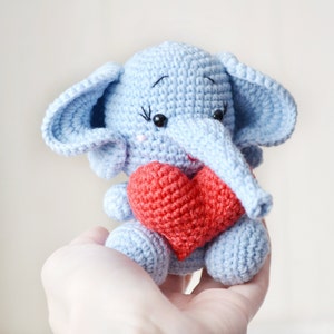 Personalised First Mum Gift Blue crochet elephant with red heart for girl baby boy blue Easter basket stuffers zdjęcie 5