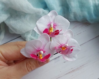 Orchid hair pins Hawaii hair white orchid flower Tropical headpiece Tropical wedding  White Orchid hair pins Tropical hair flowers