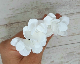 White hydrangea Flower hairpins Hydrangea  Small white flowers Floral hair pins Wedding flower hair pins Hydrangea wedding