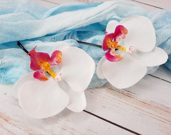 Orchid hair pin Tropical flower bobby pins White Orchid flower bobby pins Tropical wedding Tropical headpiece