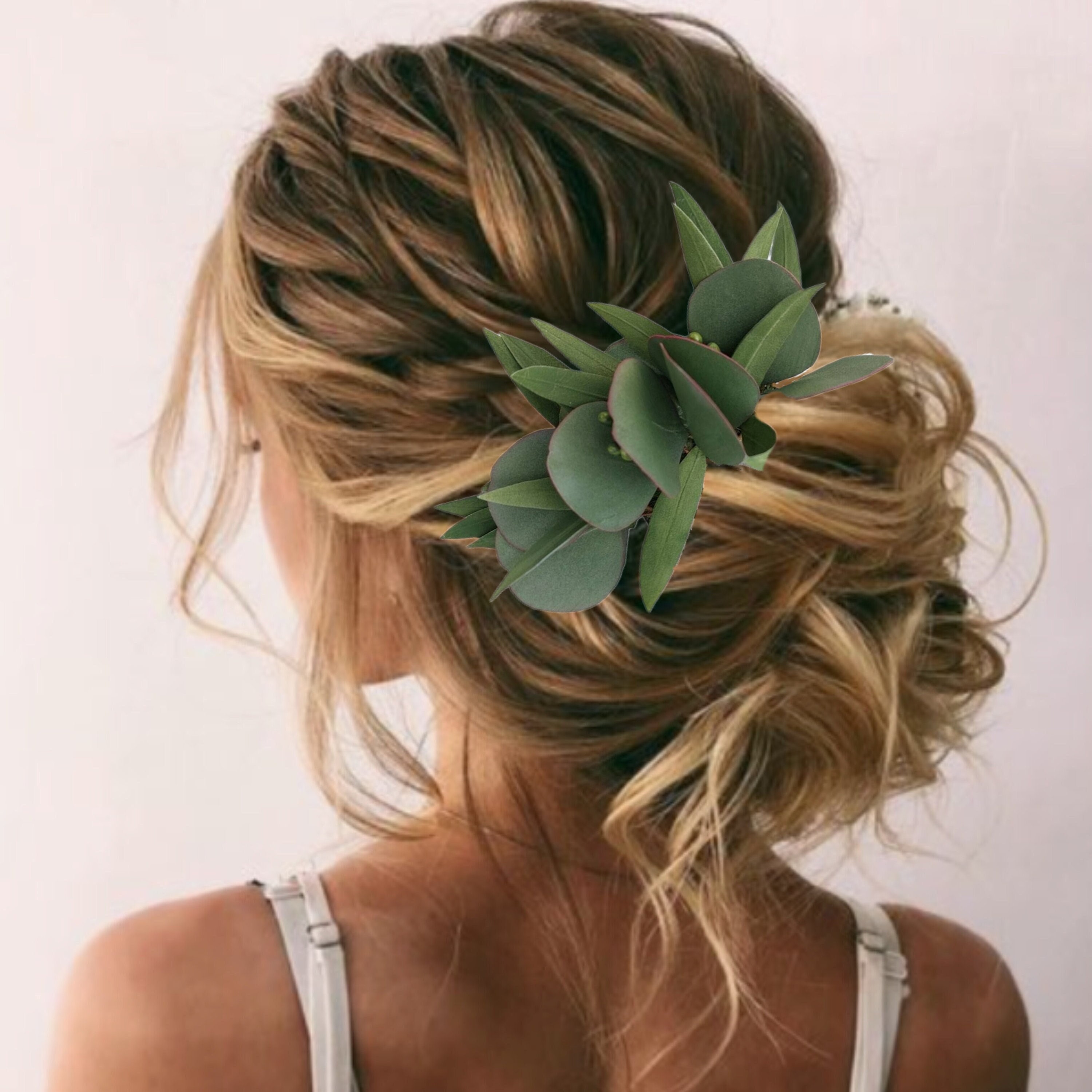 Eucalyptus hair comb Eucalyptus wedding hair piece Greenery wedding hair piece Green wedding hair comb Floral hairpiece Bridal hair comb