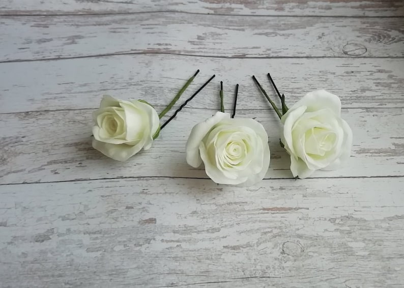 Ivory rose hairpin Garden wedding Flower for hair pin Wedding hair pin Wedding rose hair pin Flower accessories