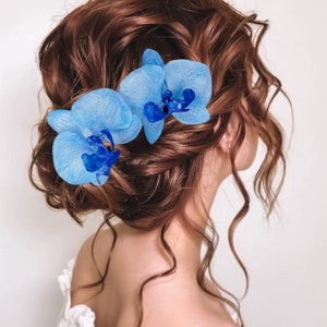 Orchid hair clip Blue orchid headpiece Blue orchid hair pin Tropical headpiece Tropical wedding hair pin Hawaii hair flower Hawaii hairpin