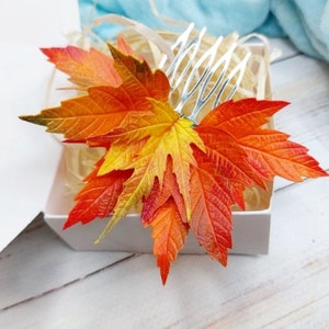 Orange hair comb Autumn hair comb Autumn hair piece Autumn bridal hair Fall hair comb Bridal orange accessories Terracotta hair comb