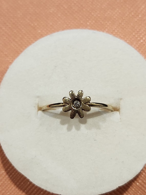 Buy 9ct Gold Karen Walker Mini Daisy Ring Online in India