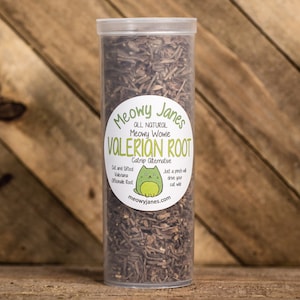 Valerian Root for Cat | All Natural Catnip Alternative | Cat Enrichment | Natural Cat Toy | Farm Grown | Small Batch | New Harvest