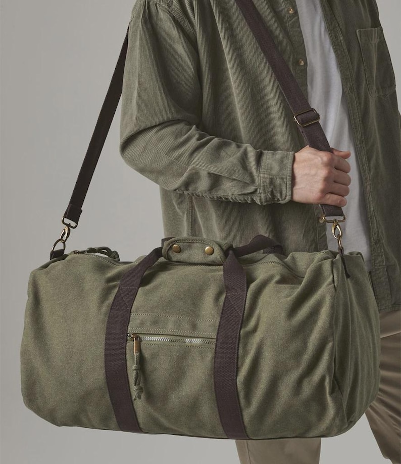 Sac fourre-tout personnalisé, sac de week-end pour homme, sac de sport monogramme, sac de voyage en toile, cadeau de garçon d'honneur, sac de voyage, sac personnalisé à initiales image 5