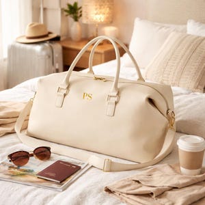 Personalised Weekend Bag, Luxury Travel Holdall, Vegan Leather Duffle Bag, Overnight Bag Women, Carry On Bag, Bridesmaid Gift
