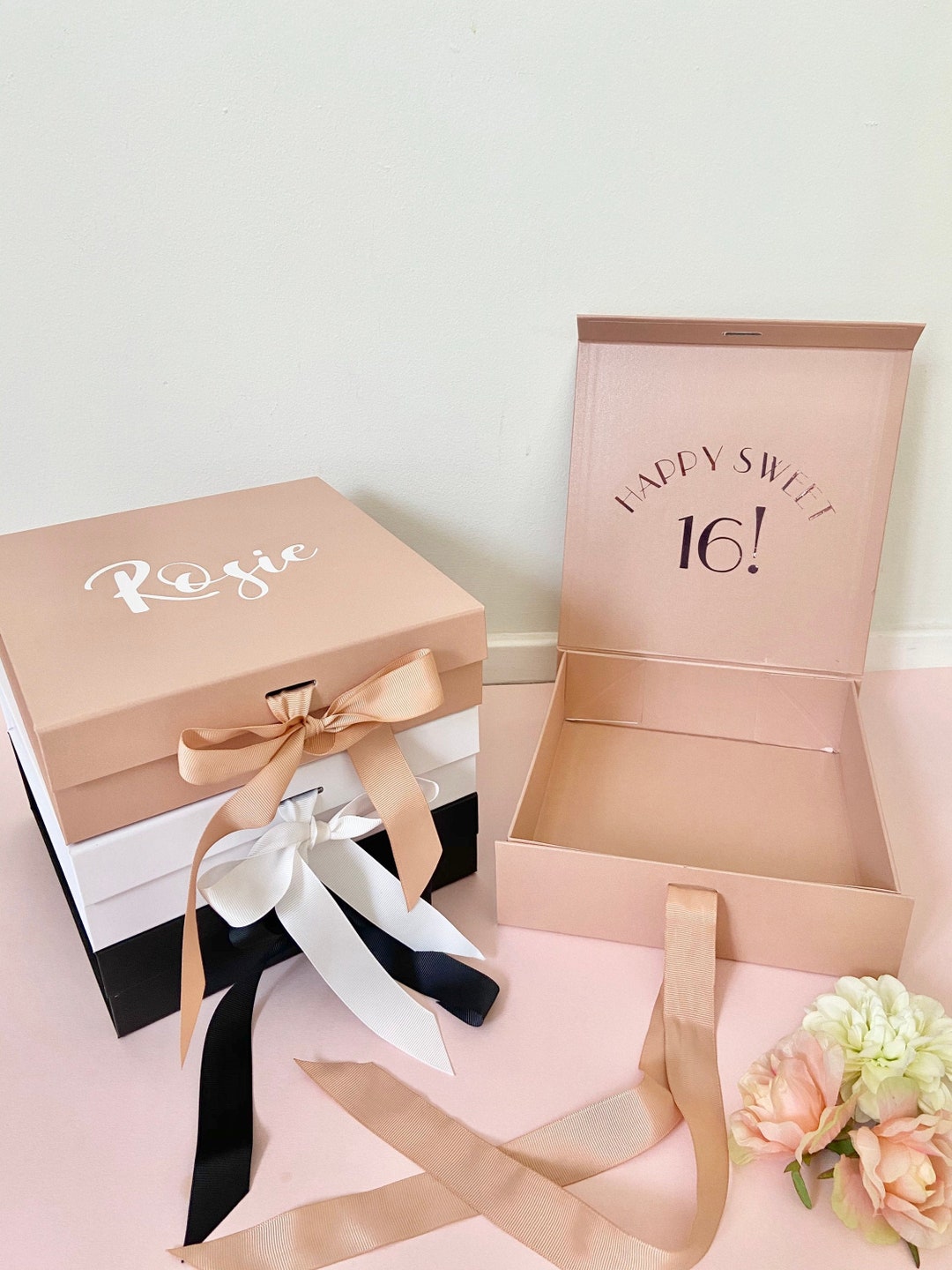 ꕤ*︎様 TWS シニュ バースデーボックス birthday with us Birthday In a Box - Birthday Party Gift Box - TOPS Malibu