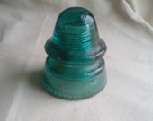 Blue glass Hemingray 19 vintage, antique insulator. One small chip.