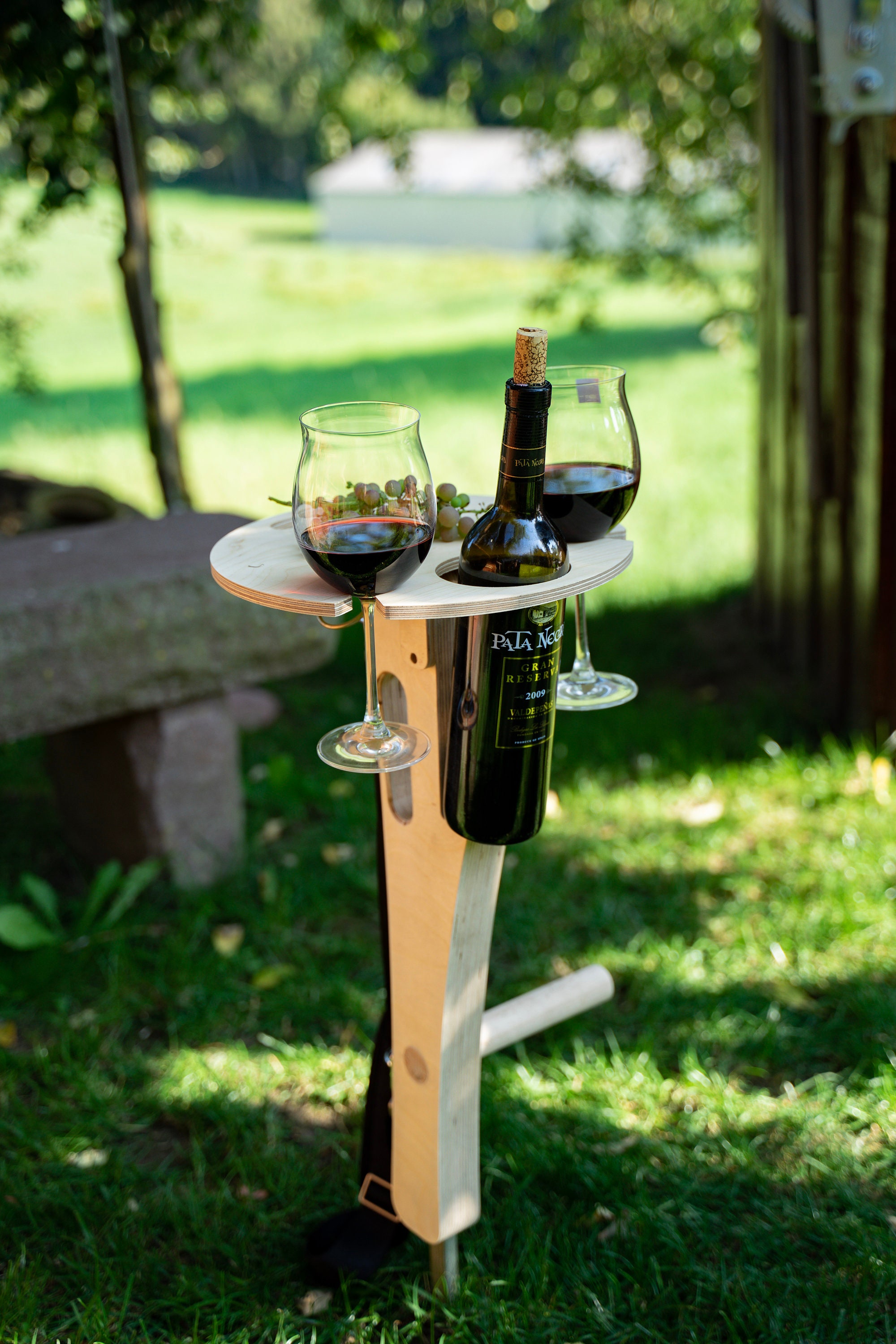 Campingtisch Outdoor Tisch Wanderer Camper Weinregal Holz für Picknick mit klappbarer Platte Wein Geschenk Idee Achteck-Licht Picknicktisch mit bequemer Koffer Angler sowie Outdoor begeisterte 