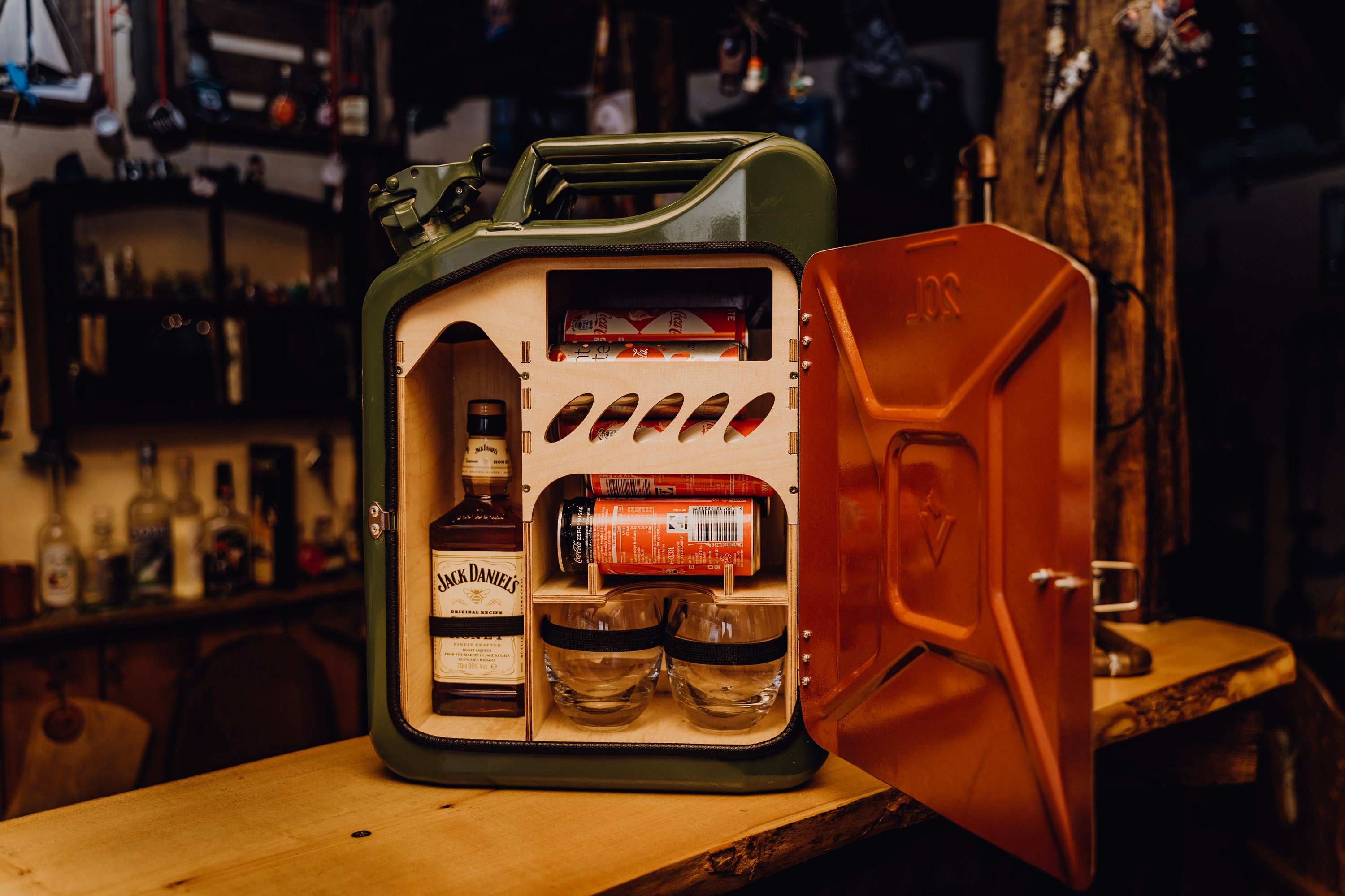 Original Tullamore Dew-Kanister für Whiskey-Liebhaber in Tschechische  Republik