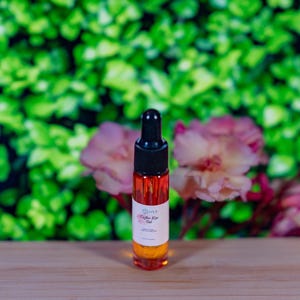 OYU Botanica All-Natural Coffee Eye Oil – Depuffing, Vegan Formula for Brighter, Smoother Under-Eye Area