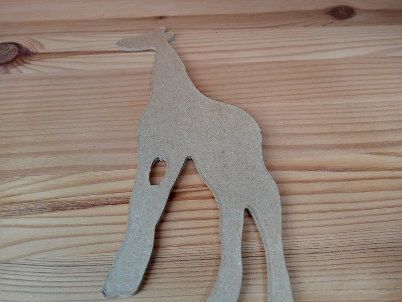 1 Wanddeko Giraffe 20 cm aus Pappe Bild 1
