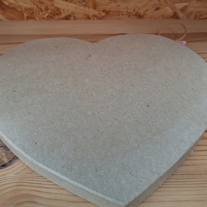 1 Herz 23/19 cm aus Pappe zum Hängen