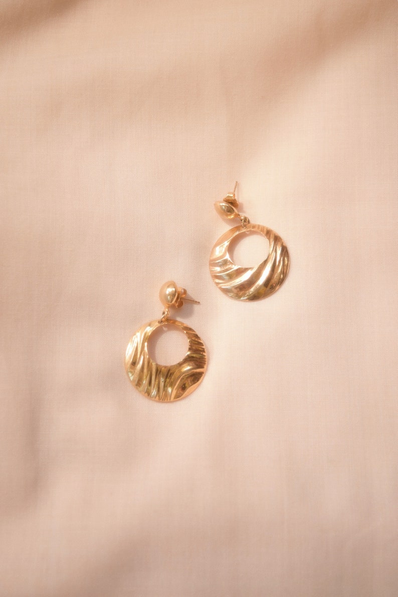 vintage gold wave drop hoops