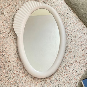 Vintage 80s Post Modern White Heavy Oval Chalkware Mirror By Dina image 2