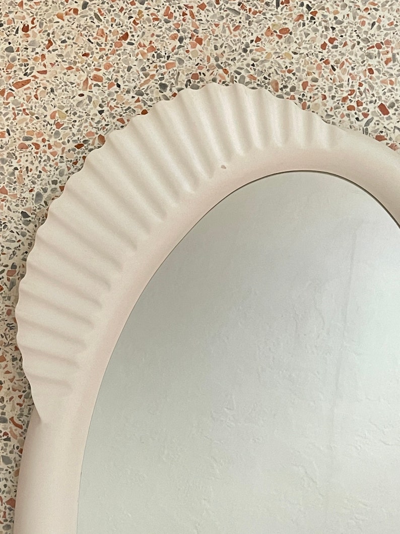 Vintage 80s Post Modern White Heavy Oval Chalkware Mirror By Dina image 3