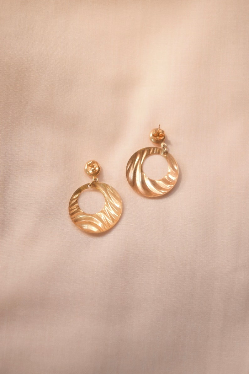vintage gold wave drop hoops
