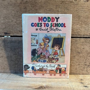 Noddy Goes to School by Enid Blyton:  with Dust Jacket, 1940's