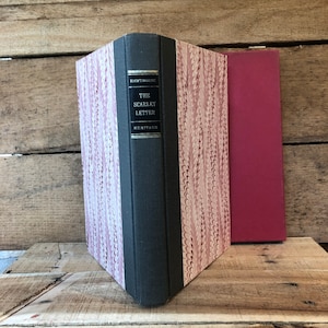 The Scarlet Letter by Nathaniel Hawthorne: The Heritage Press with Slipcase 1973